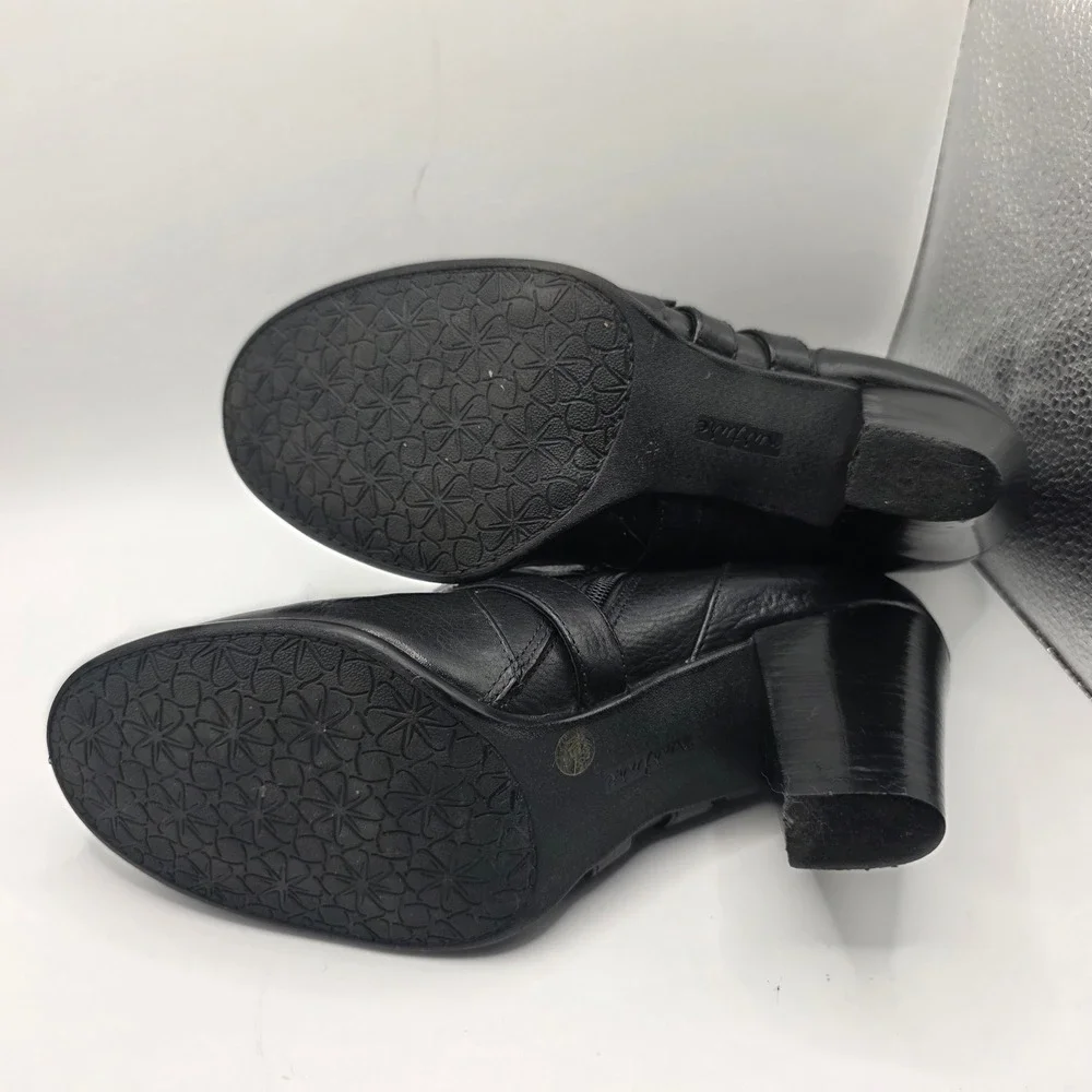 Nurture Womens Black Leather‎ Strappy Buckle Ankle Boots Block Heel Size 8.5M